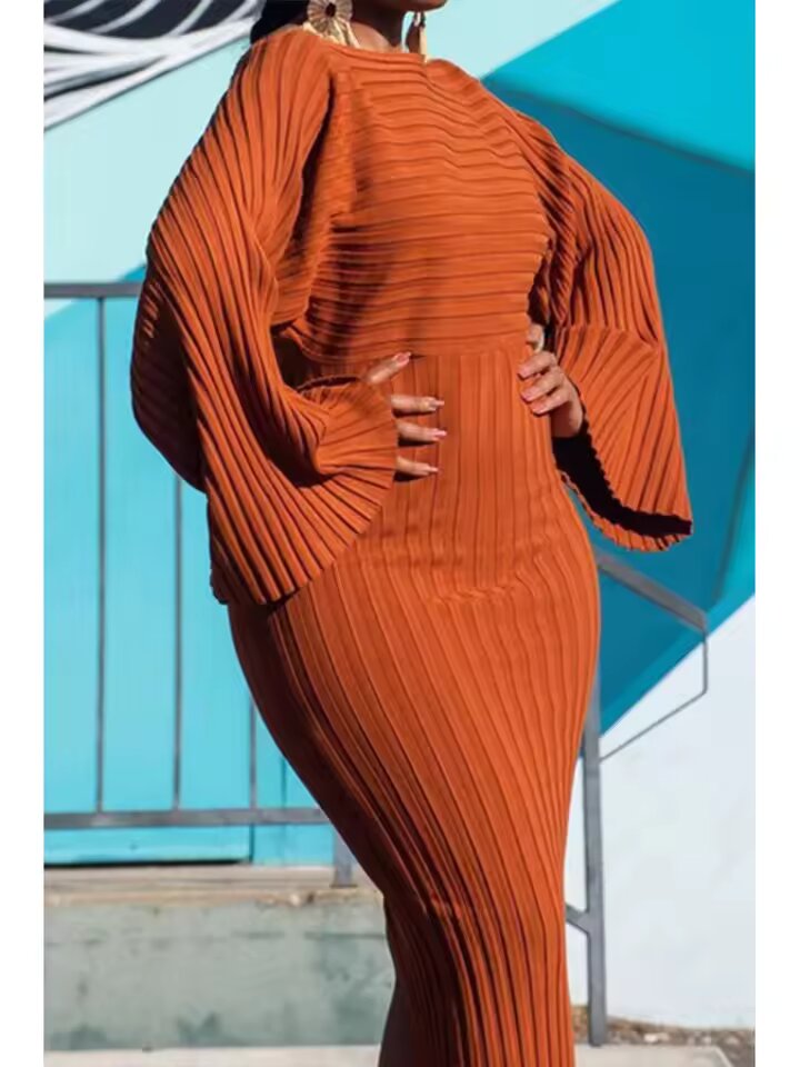 Robe plissée élégante