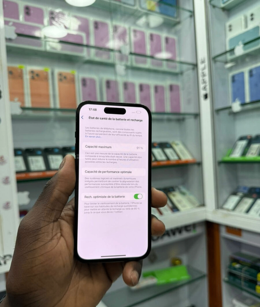 iPhone 14 pro Noir 256 Go