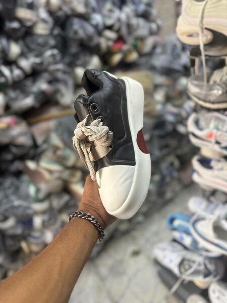 Baskets mode cuir noir