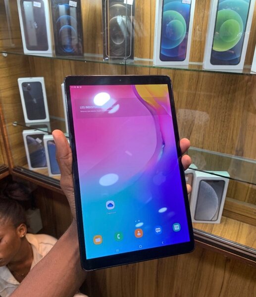 Tablette Samsung élégante 10"