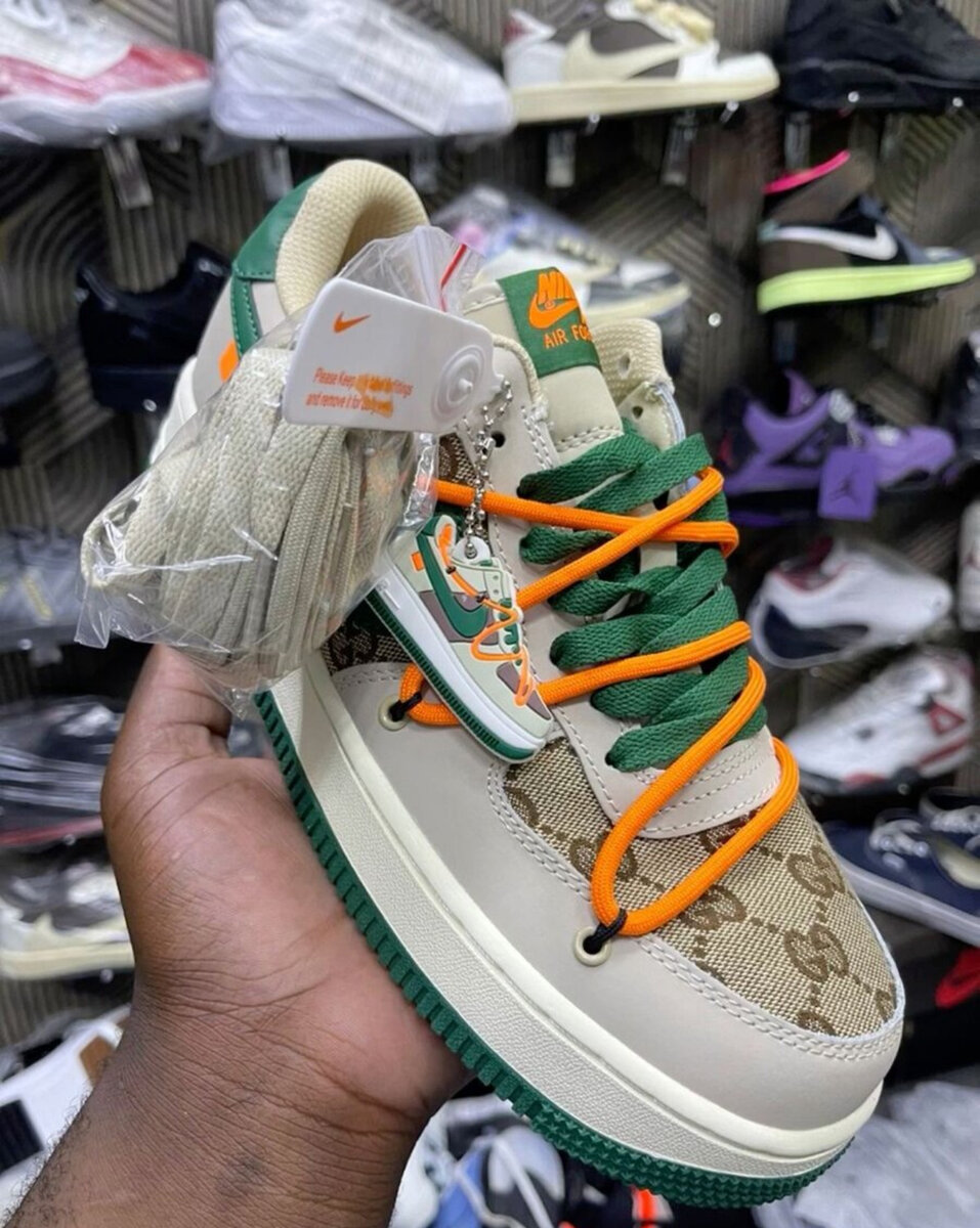 Baskets tendance colorées