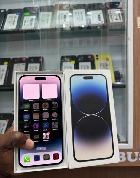 IPhone 14 pro max 256 go