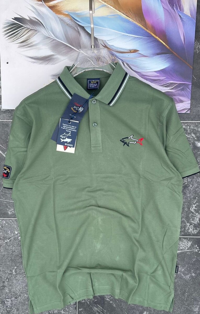 Polo vert pour homme élégant