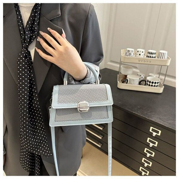 Mini sac à bandoulière élégant