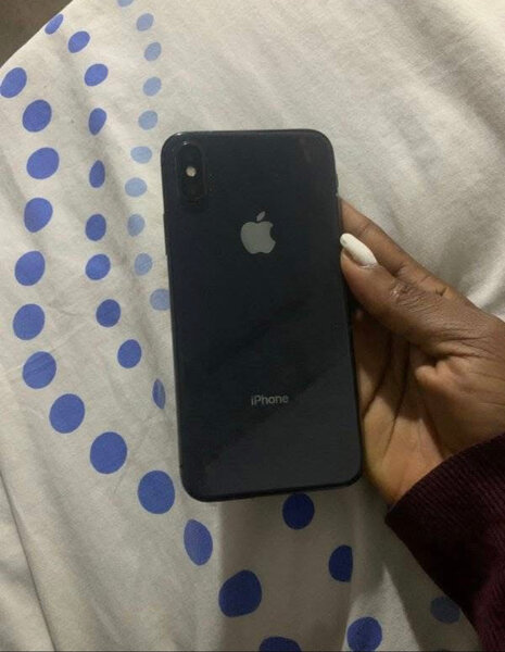 iPhone X 64 Go Débloqué