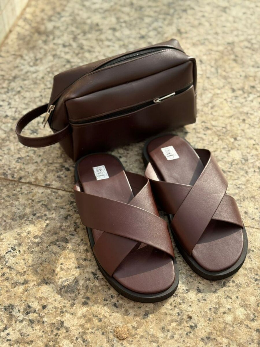 Sandales croisées élégantes