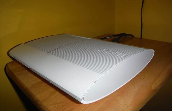 Console PS3 Super Slim Blanc
