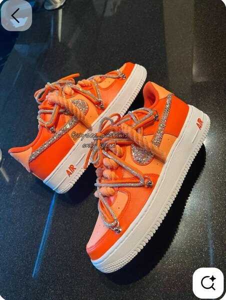 Chaussures Nike Air Force 1 personnalisées orange