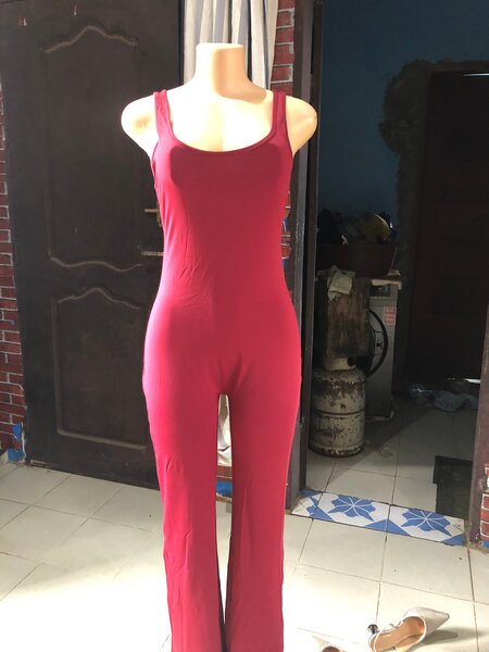 Combinaison dos nu rouge