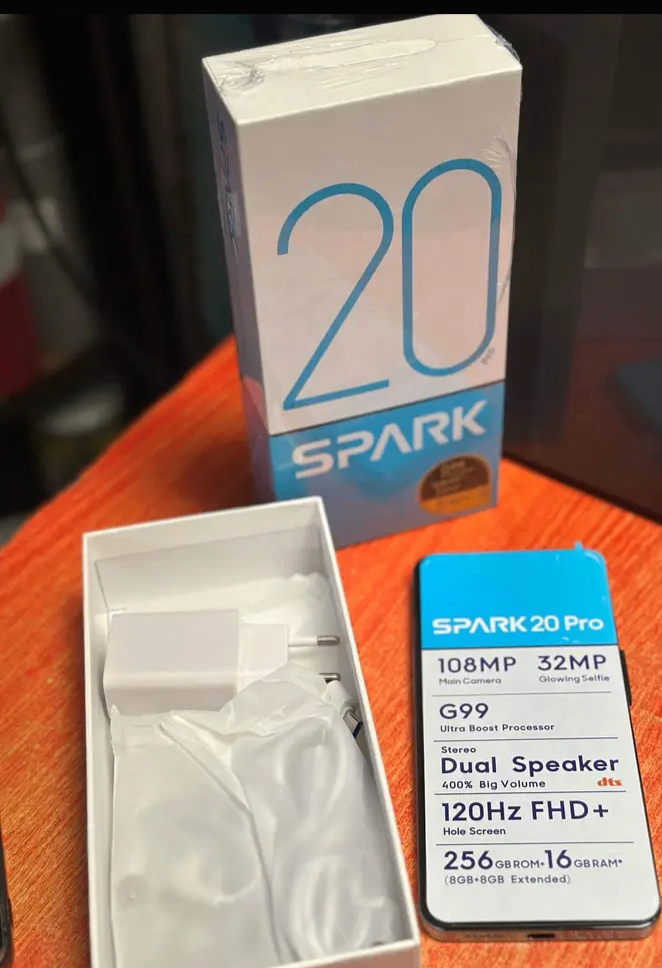 Tecno Spark 20 Pro 256GB