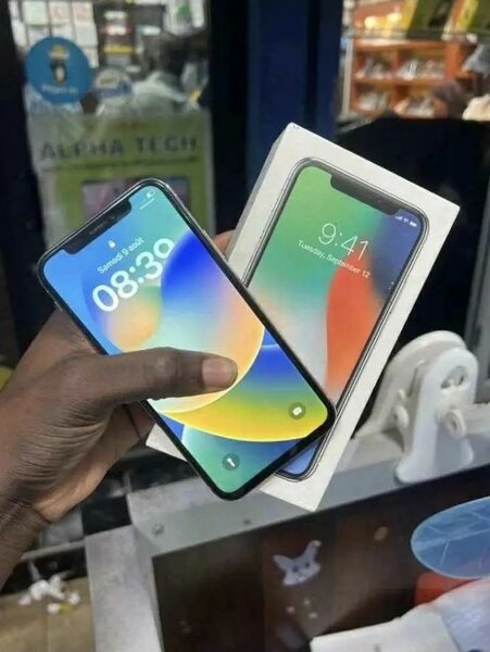 iPhone X Argent 64Go