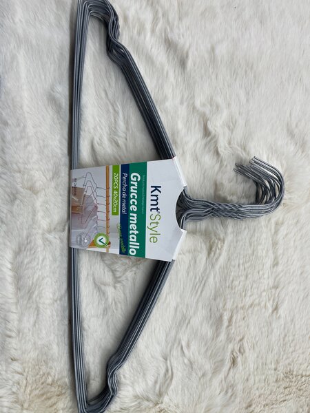 Cintres en Métal Résistants