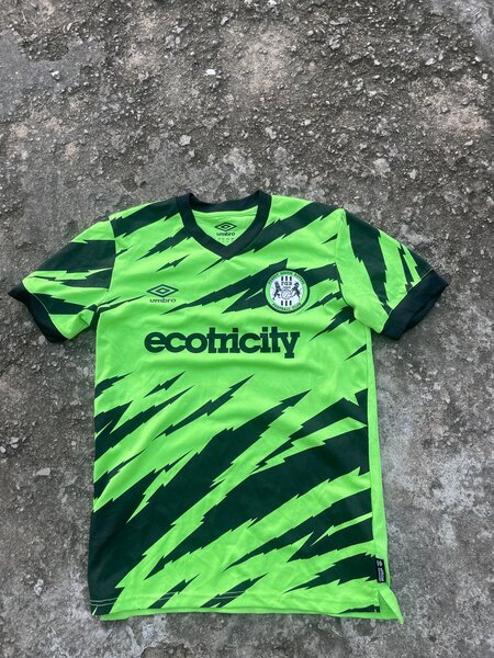 Maillot de football vert fluo