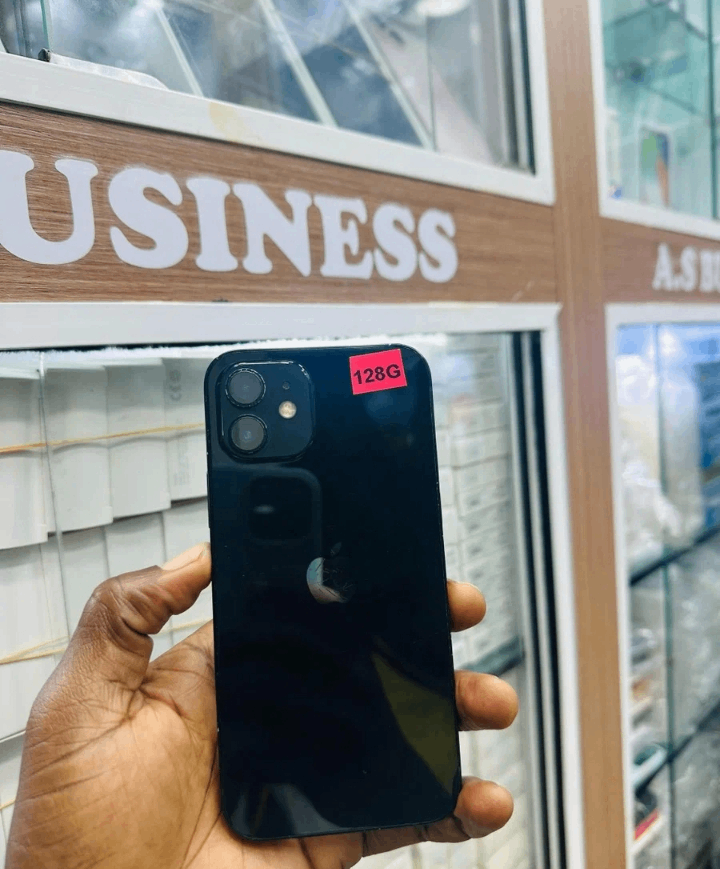 iPhone 12 128GB Noir