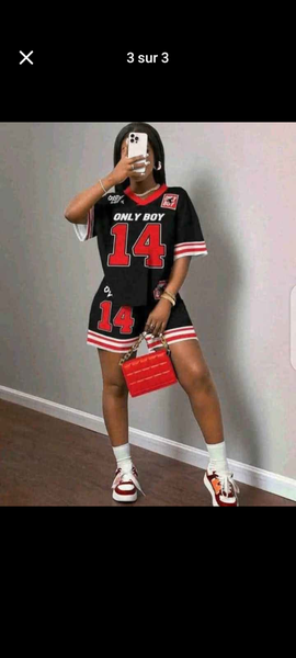 Tenue de sport décontractée femme