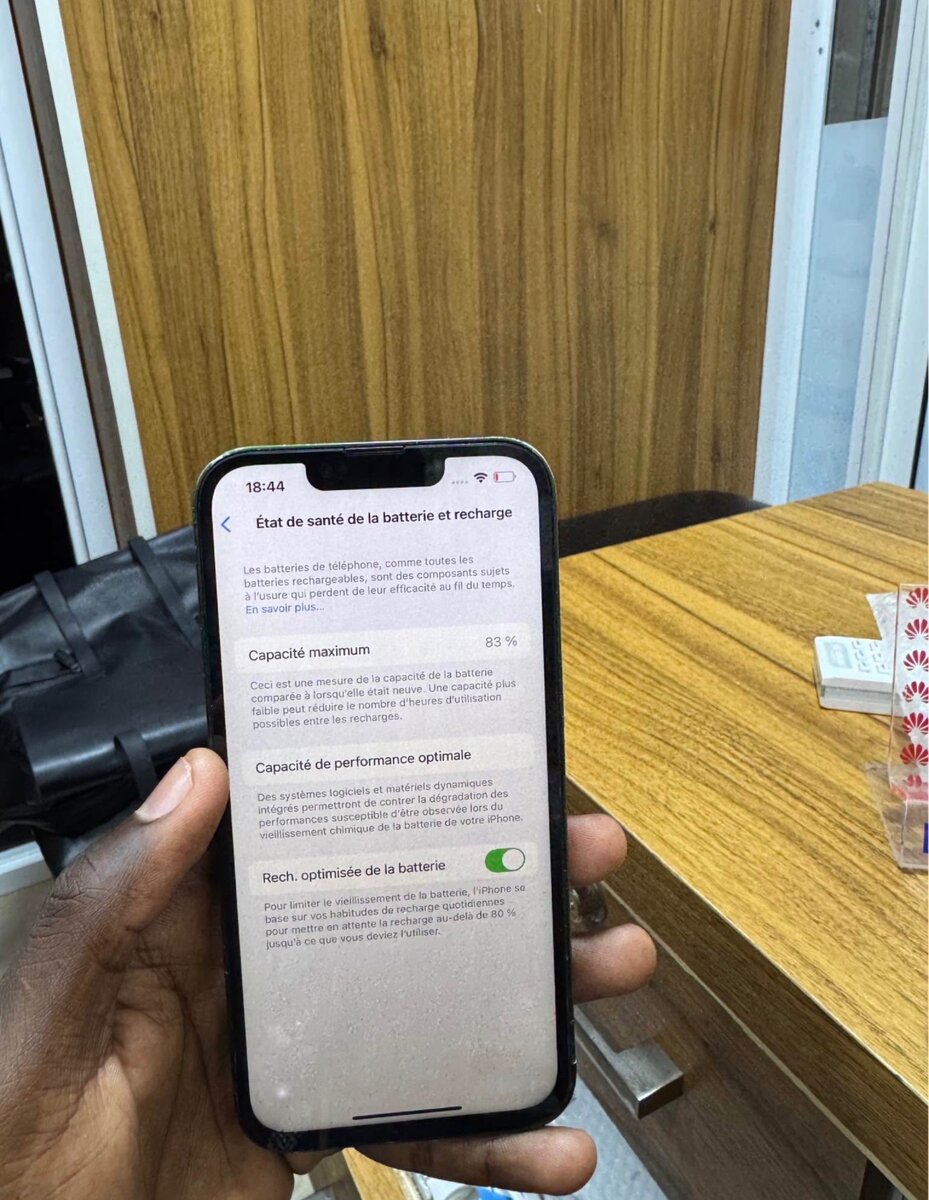 iPhone 13 Vert Édition