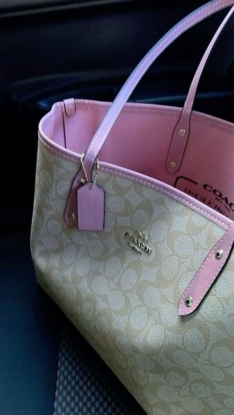 Sac à main en cuir élégant