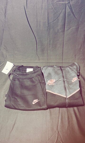Ensemble survêtement Nike