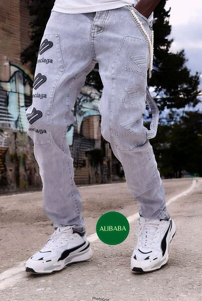 Jean tendance avec motif unique