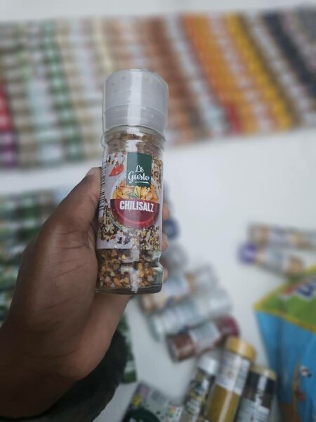 Assortiment de Sels et Épices