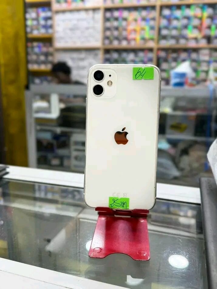 Smartphone iOS Blanc 64Go