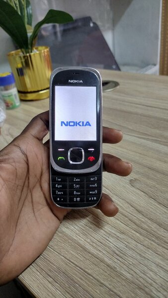 Téléphone portable Nokia classique