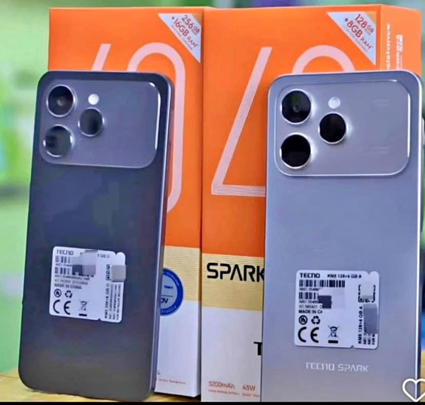 Tecno Spark 40 Smartphone