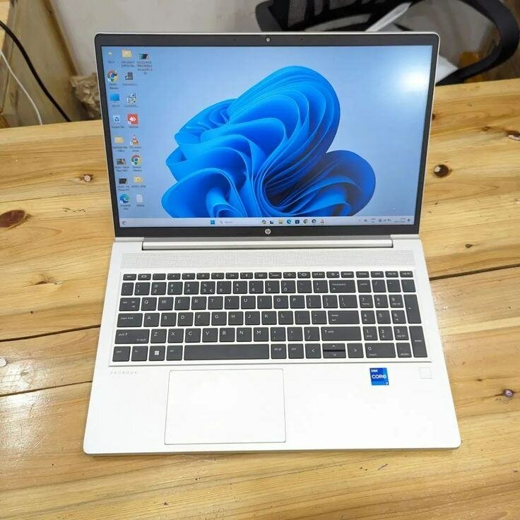 HP Laptop 15.6 pouces