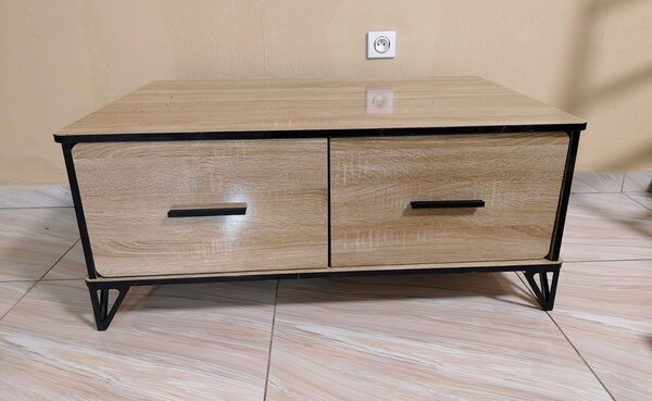 Table basse moderne en bois