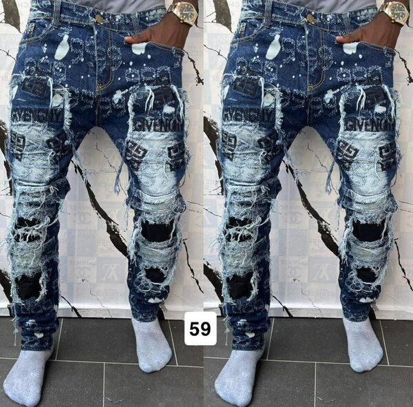 Jeans déchirés tendance homme