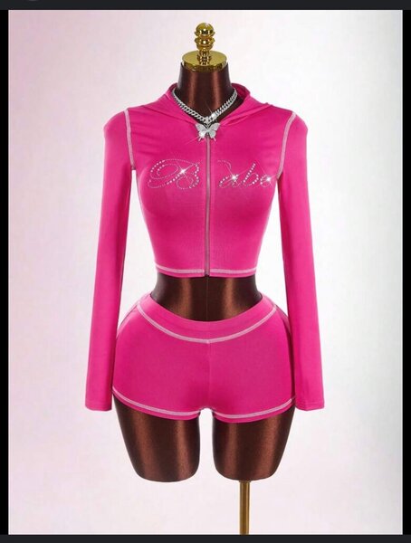 Ensemble rose sportif glamour