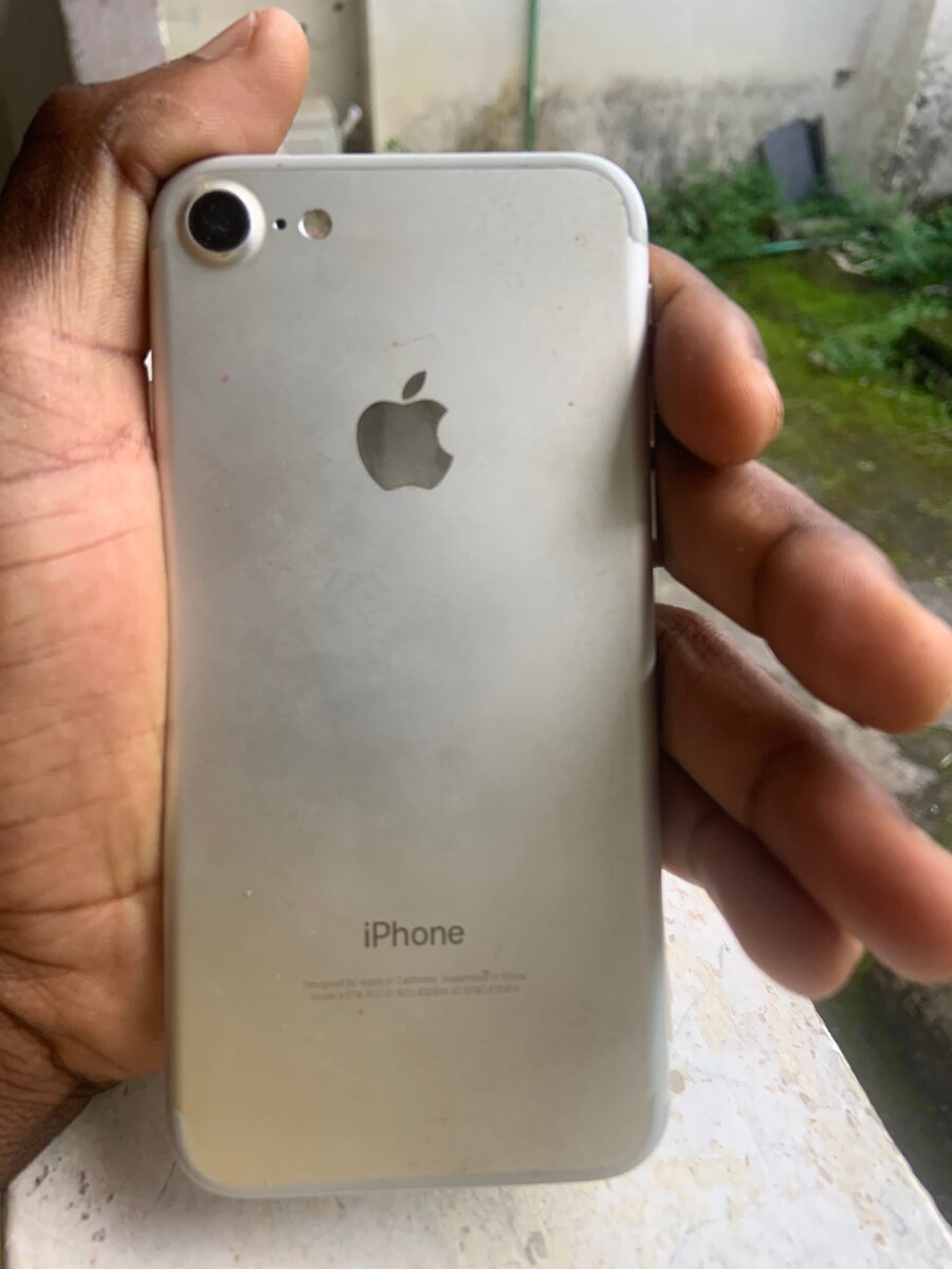 iPhone 7 32GB Argent
