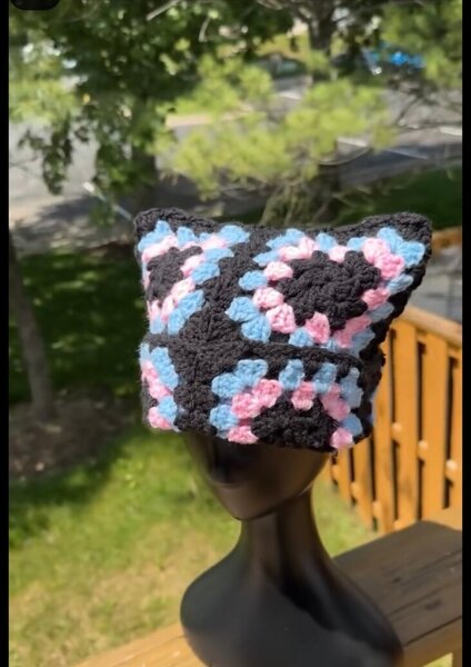 Bonnet tricoté multicolore