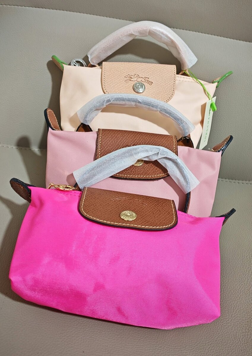 Pochettes élégantes compactes