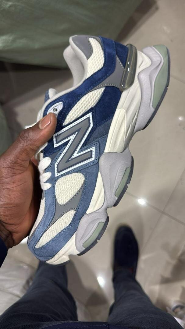 Baskets New Balance 9060