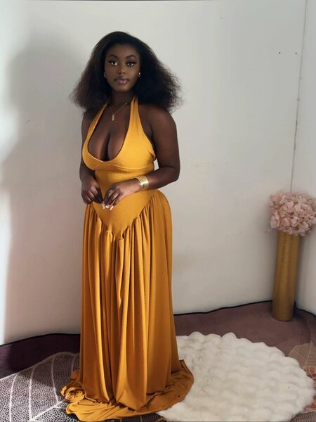 Robe longue sans manches élégante