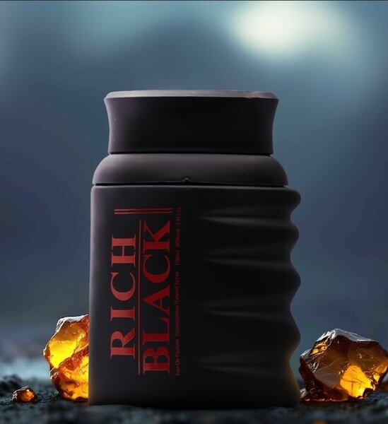 Parfum Rich Black Intense