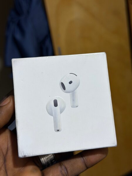 Airpods 4 réduction de bruit