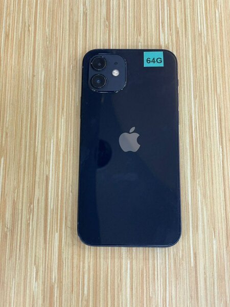 iPhone 12 Noir 64Go 2nd main