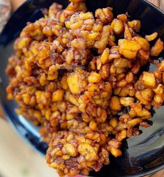 Délices Africains Frits et Œufs