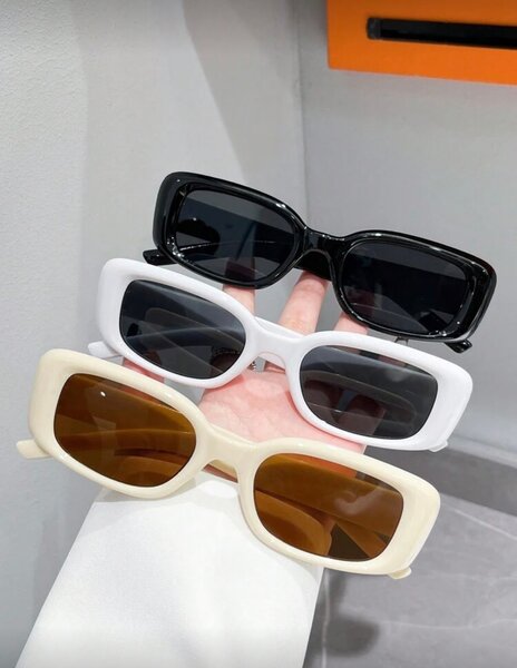 Lunettes de soleil rétro chic