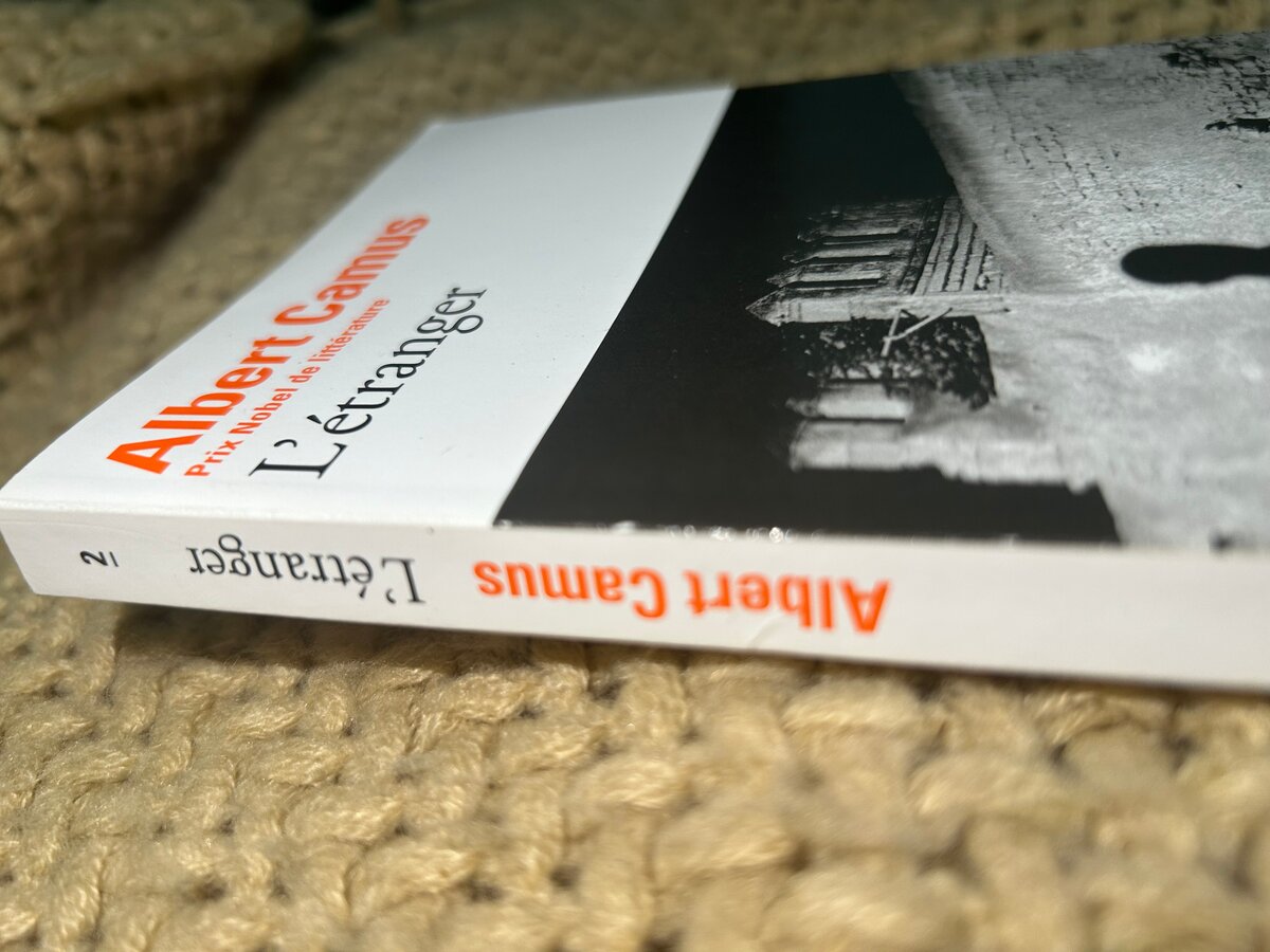 L'étranger par Albert Camus