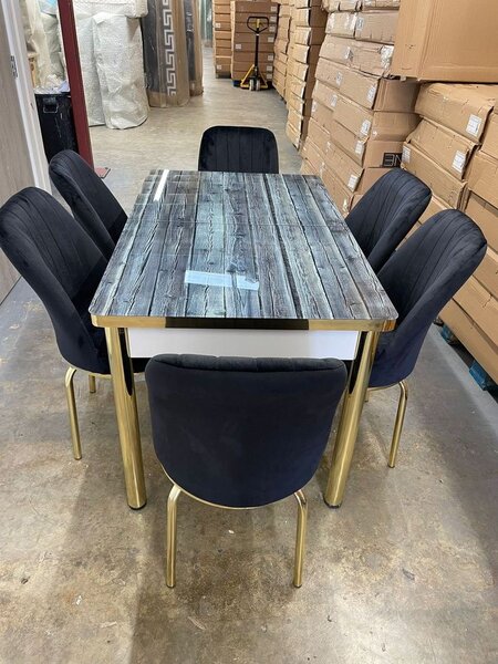 Ensemble Table & Chaises Luxe