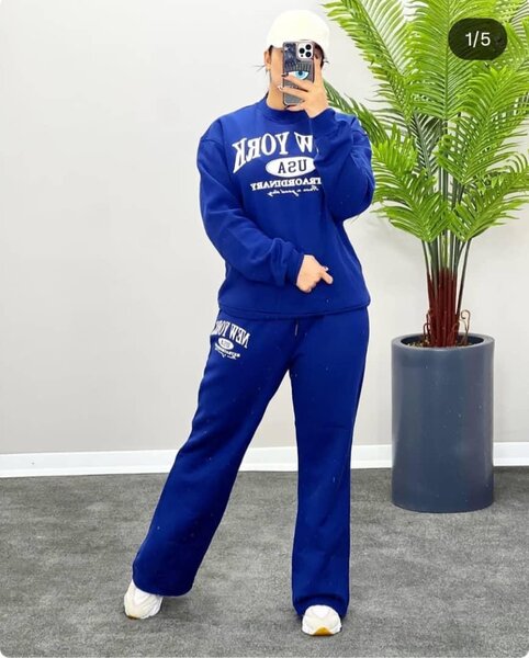 Ensemble de survêtement bleu