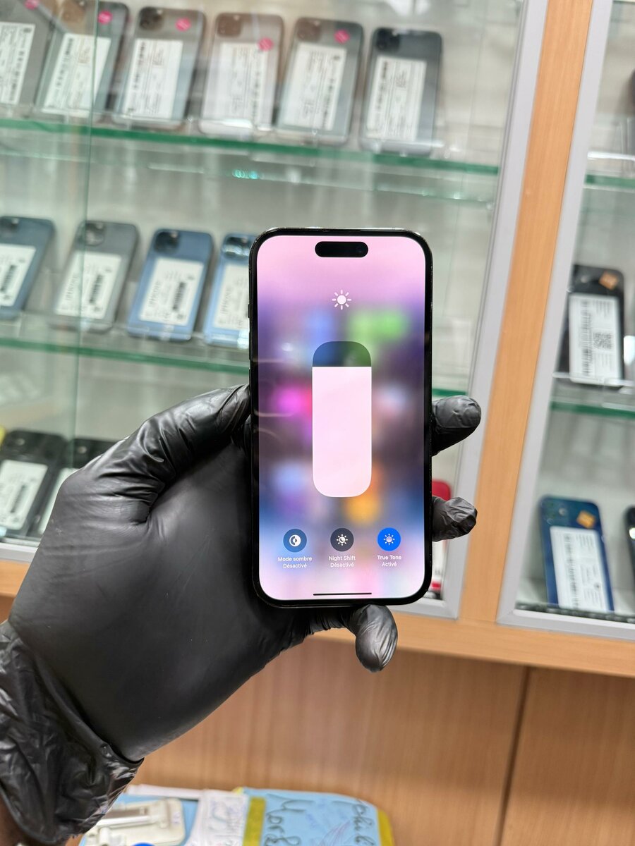 *iPhone 14 Pro 256gb quasi neu