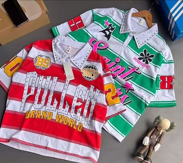 Polo Coloré à Rayures