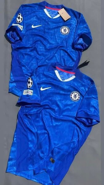 Maillots de football élégants