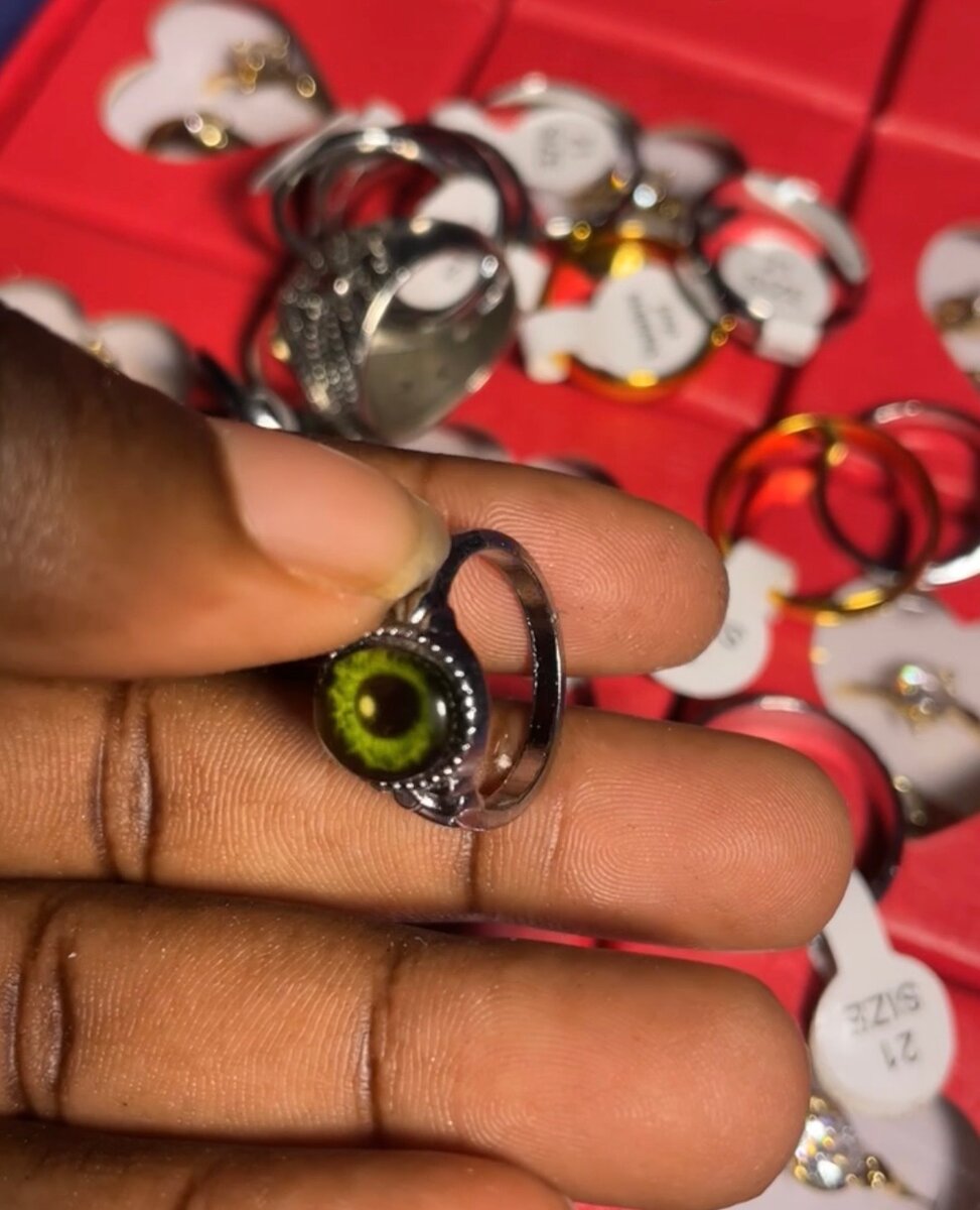 Bague œil de dragon