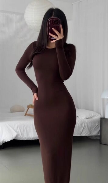 Robe Longue Élégante