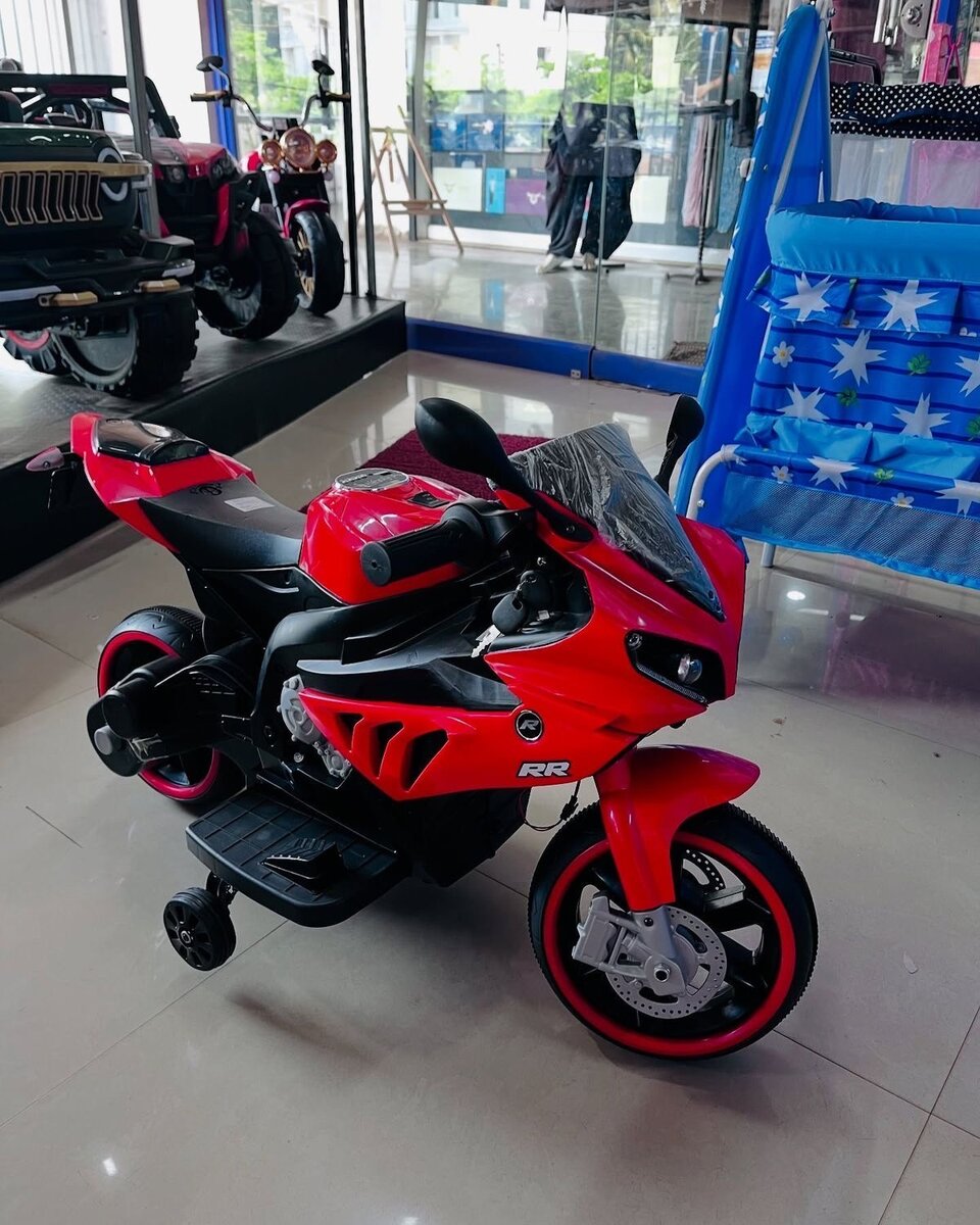 Moto électrique enfant sportive